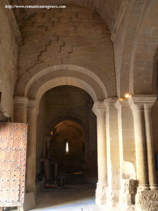 NAVE NORTE HACIA CABECERA. UNIÓN CON TRANSEPTO